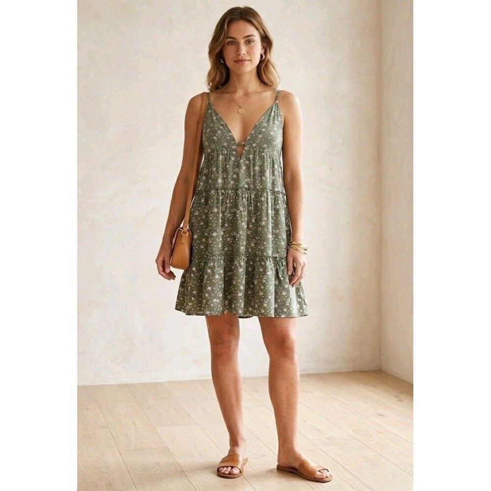 Aeropostale Women's Size M Green Floral Tiered Mini Dress Spaghetti Strap Boho